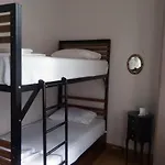 Jumba Hostel *