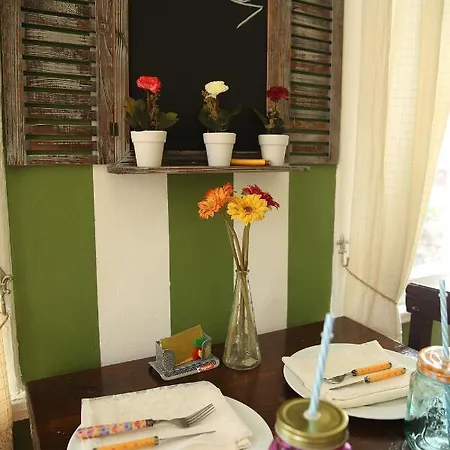 Jumba Hostel